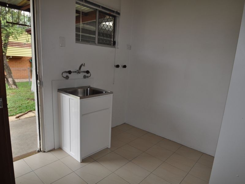 103 Railway Parade, Thorneside QLD 4158