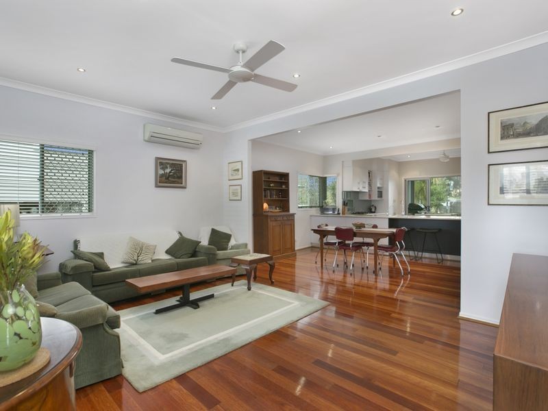 24 Cobar St, Lota QLD 4179