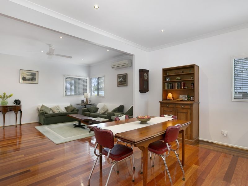 24 Cobar St, Lota QLD 4179
