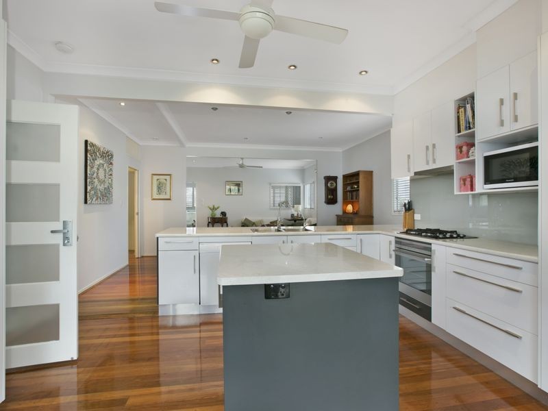 24 Cobar St, Lota QLD 4179