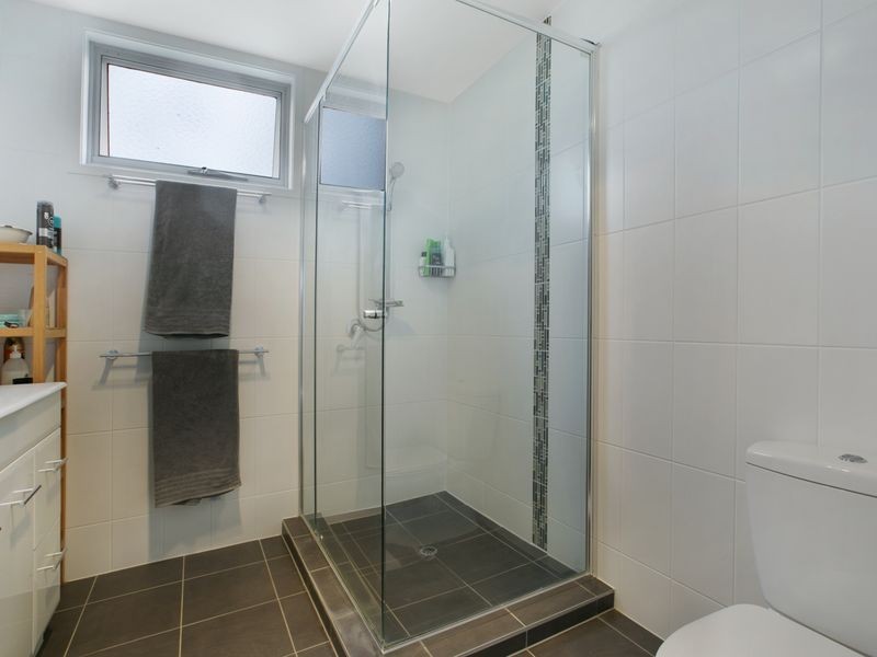 24 Cobar St, Lota QLD 4179