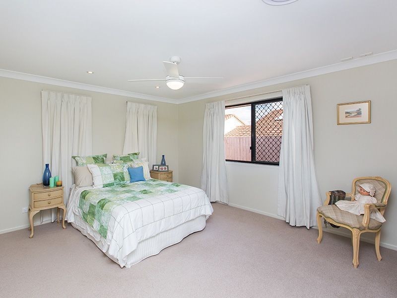21 Marty St, Wynnum West QLD 4178