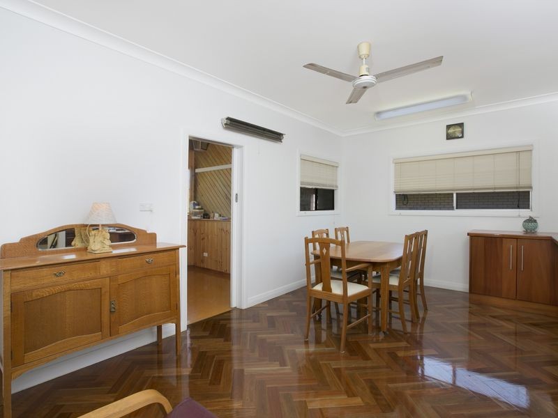 176 Wynnum North Road, Wynnum QLD 4178