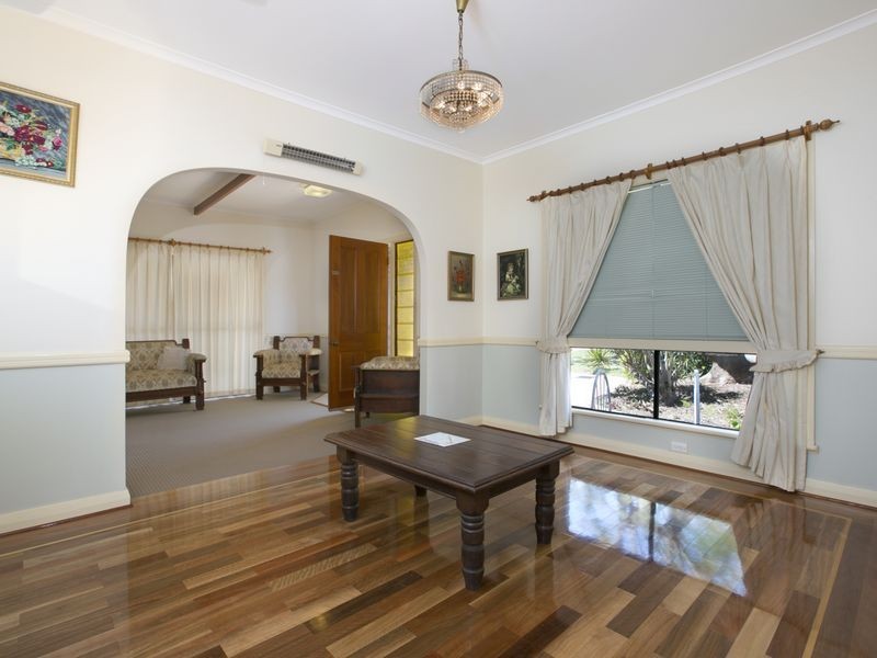 176 Wynnum North Road, Wynnum QLD 4178