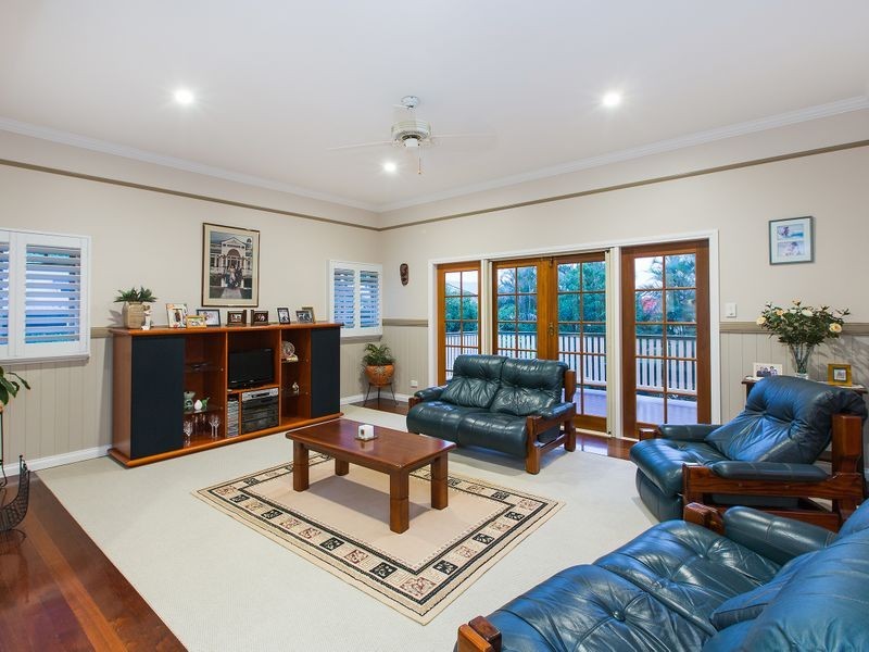 21 Carlton Terrace, Wynnum QLD 4178