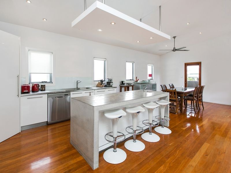 20 Orallo Street, Lota QLD 4179