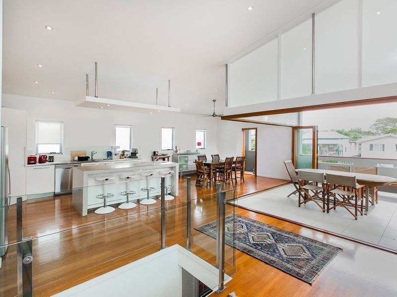 20 Orallo Street, Lota QLD 4179