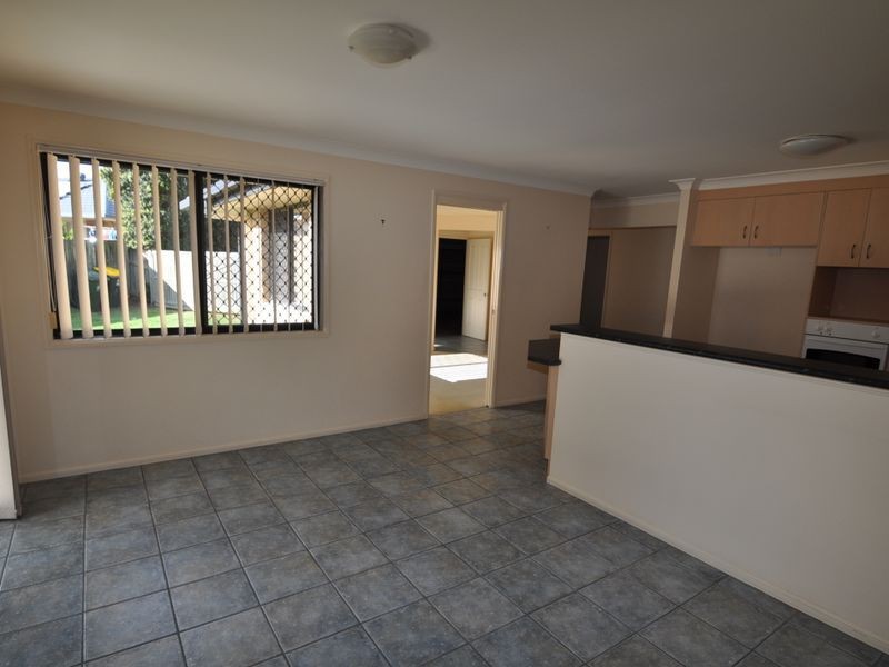 3 Parker Court, Wakerley QLD 4154