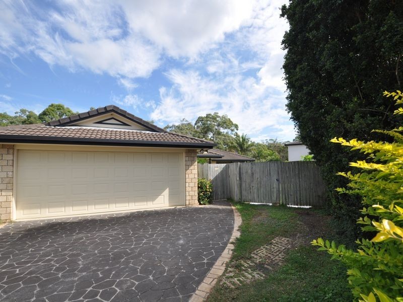 3 Parker Court, Wakerley QLD 4154