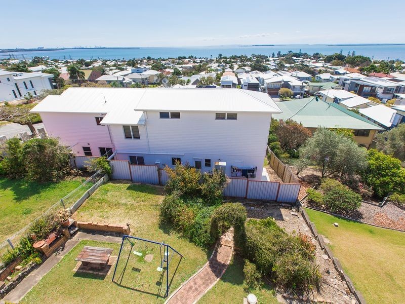 98 Carlton Terrace, Manly QLD 4179