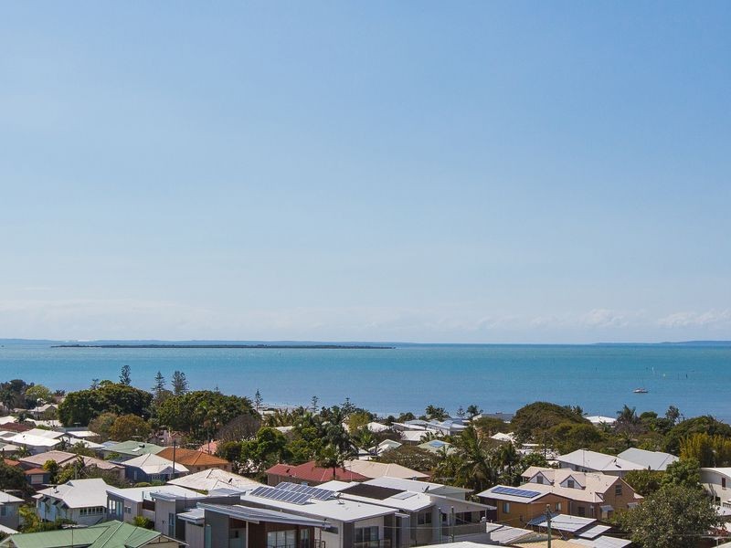 98 Carlton Terrace, Manly QLD 4179