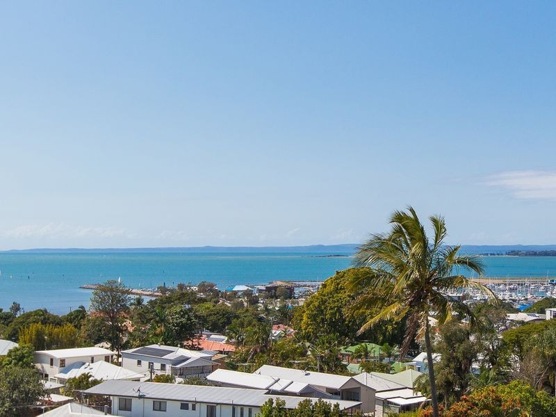 98 Carlton Terrace, Manly QLD 4179