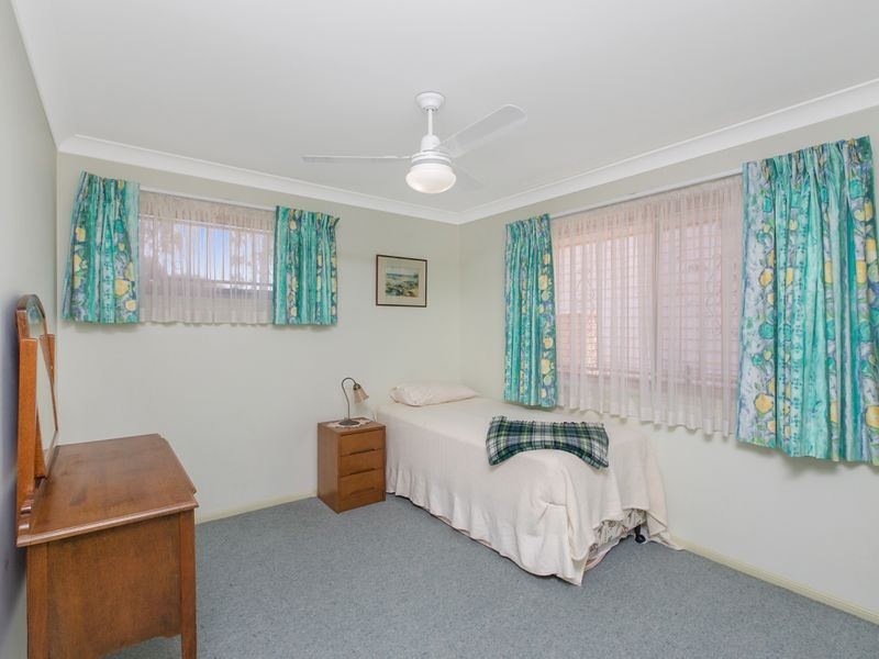 210 Randall Road, Wynnum West QLD 4178