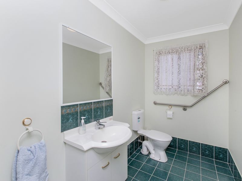 210 Randall Road, Wynnum West QLD 4178