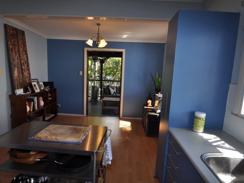 34 Haig Street, Wynnum West QLD 4178