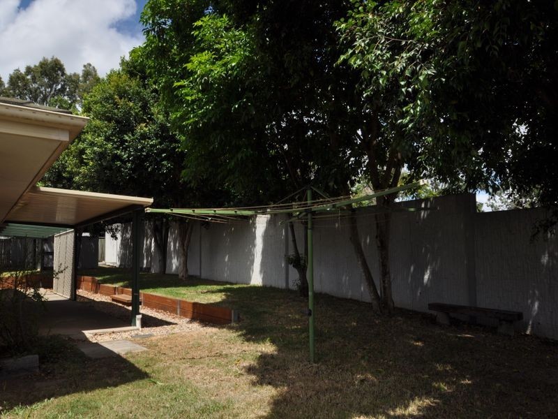 76 Sandycamp Road, Wynnum QLD 4178