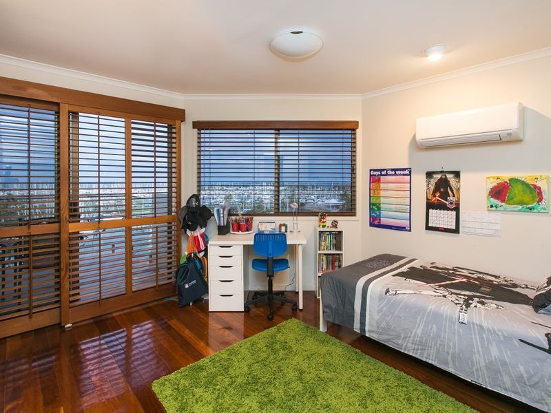 62 Wellington Street, Manly QLD 4179