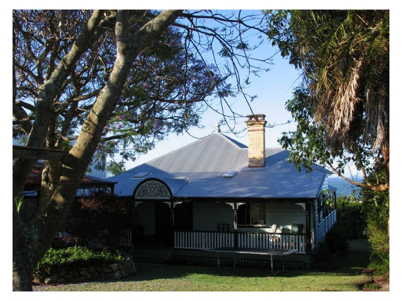 82 Carlton Terrace, Wynnum QLD 4178