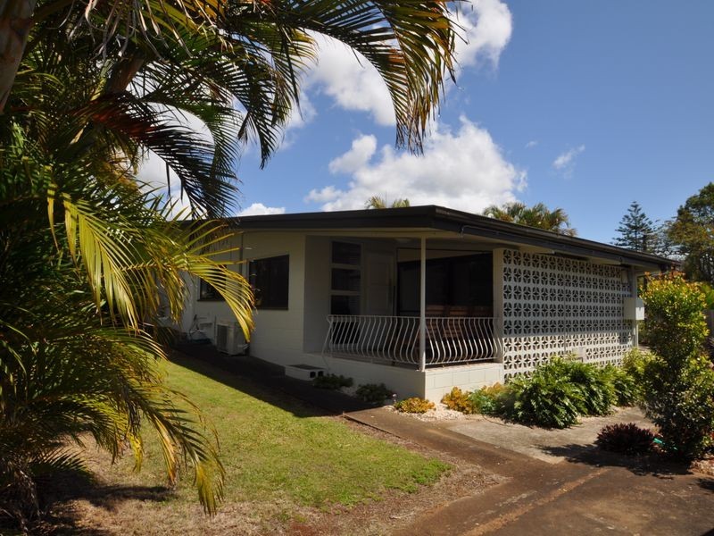 14 Coolcrest Street, Wynnum QLD 4178