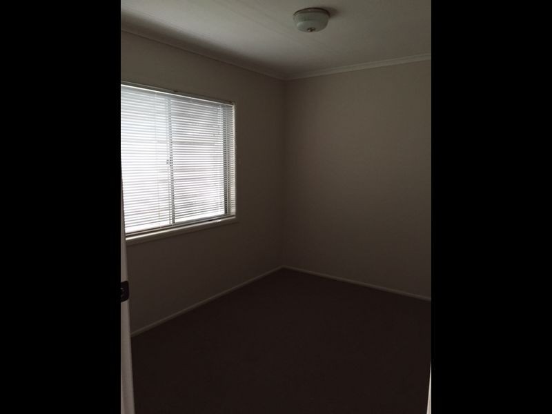 24 Brierty Street, Wynnum QLD 4178