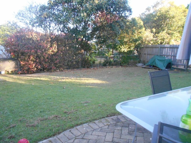 42 Sibley Road, Wynnum West QLD 4178