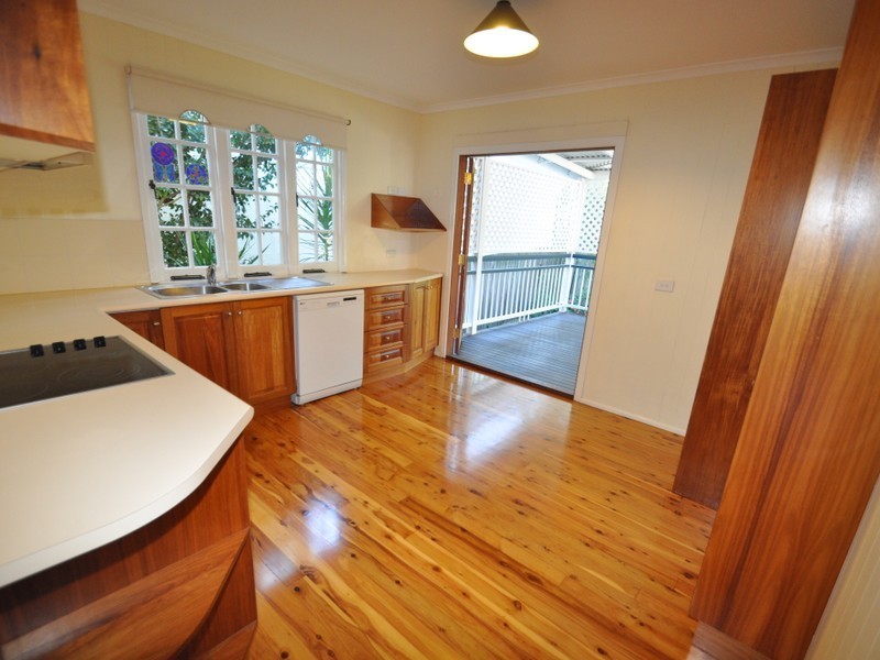 16 Belgamba Street, Lota QLD 4179