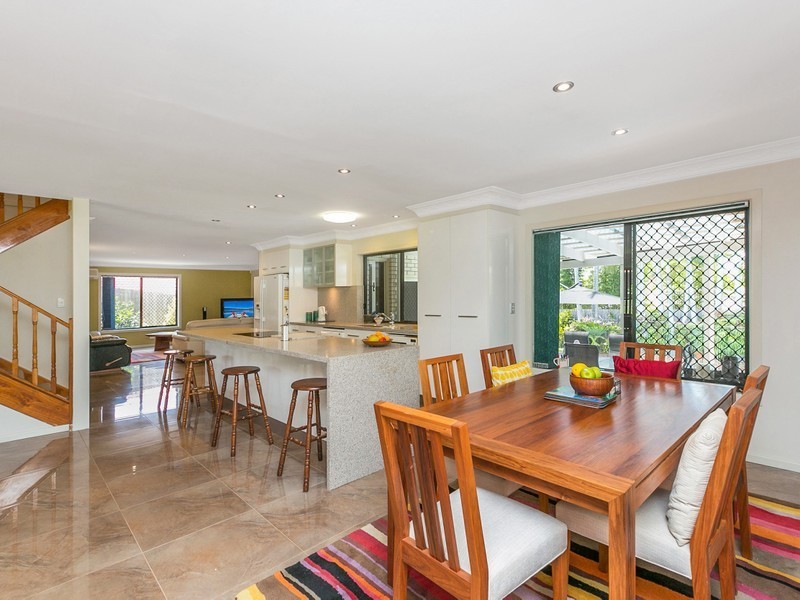 42 Luderick St, Manly West QLD 4179