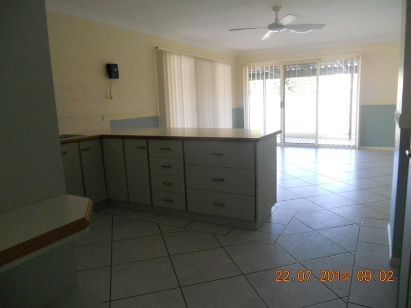 65 Wondall Road, Wynnum QLD 4178