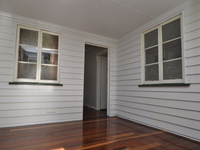 41 Seabreeze Rd, Manly West QLD 4179