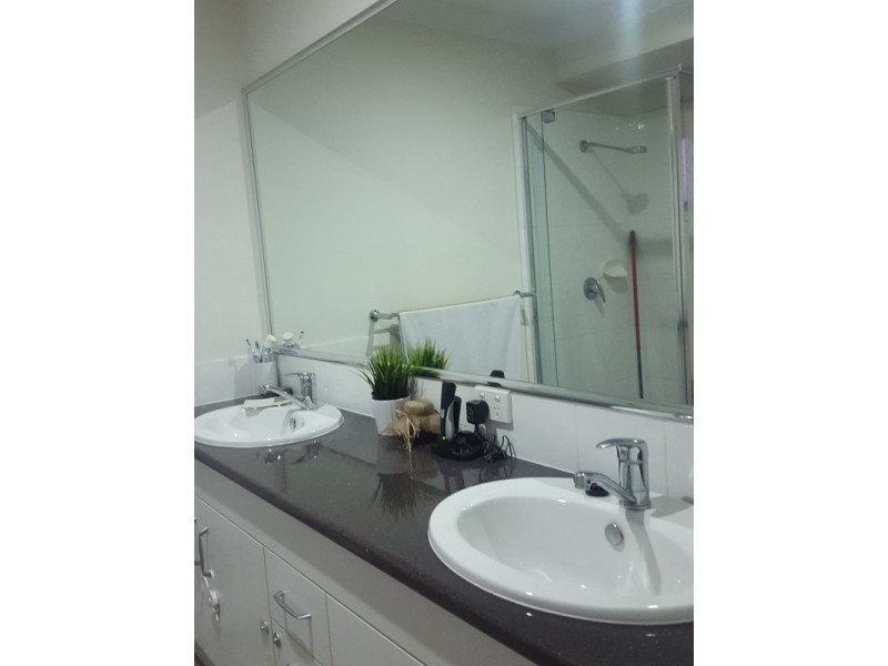 108 Hindes Street, Lota QLD 4179