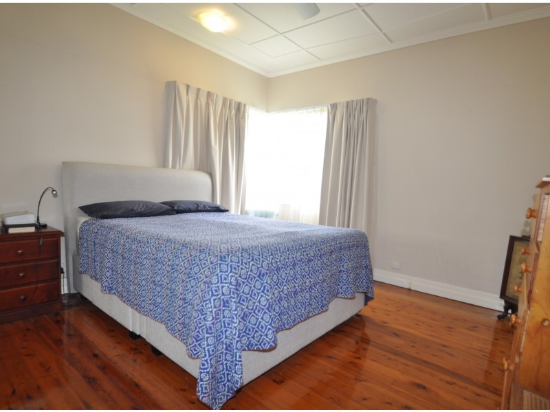 34 Britannia St, Manly QLD 4179