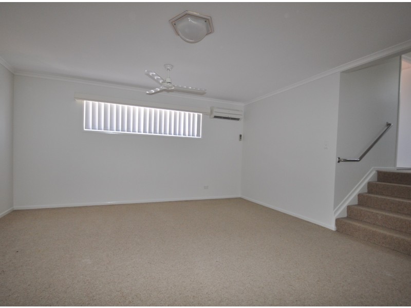 87 Oceana Terrace, Manly QLD 4179