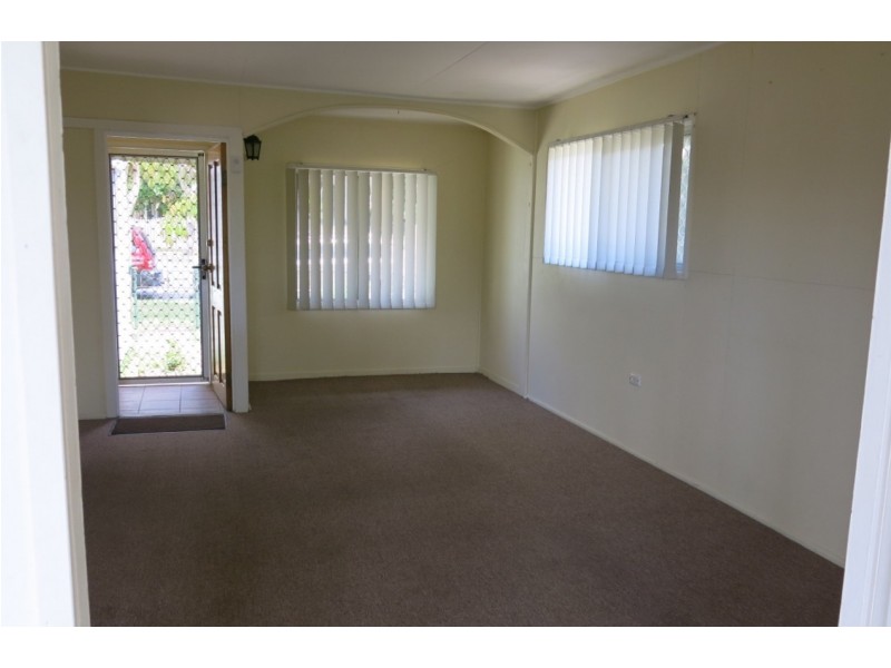 19 Akonna Street, Wynnum QLD 4178