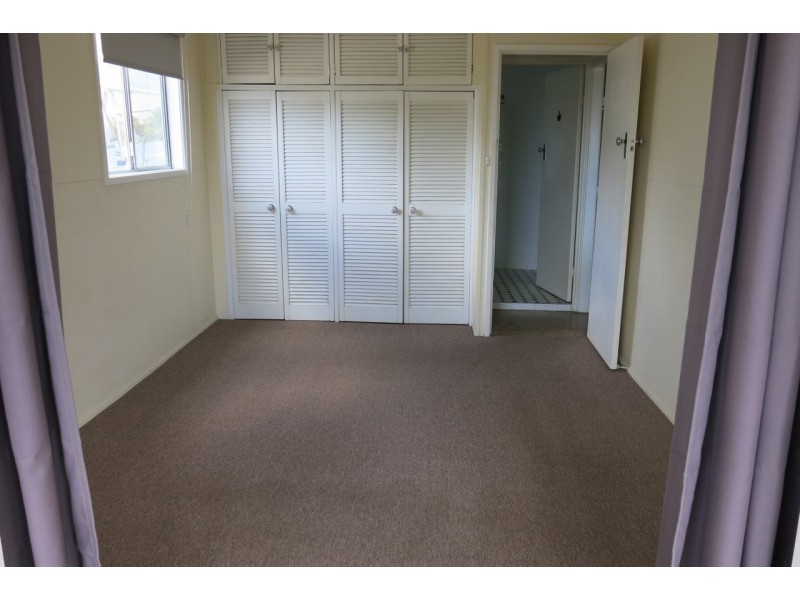 19 Akonna Street, Wynnum QLD 4178