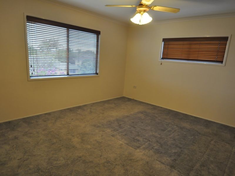 33 Gateway Street, Wynnum West QLD 4178