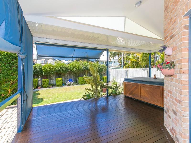 38 Cedar Street, Wynnum QLD 4178