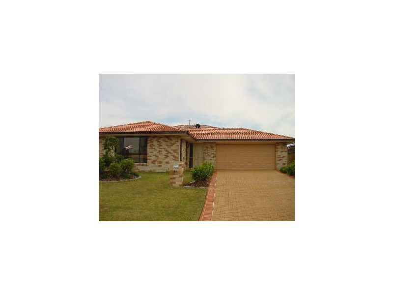 11 Holland Crescent, Wynnum West QLD 4178