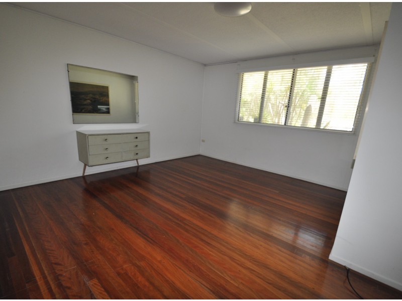 48 Chandos Street, Wynnum QLD 4178