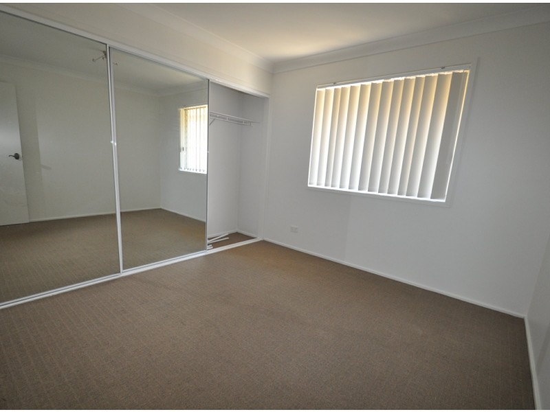 15 Curve Avenue, Wynnum QLD 4178
