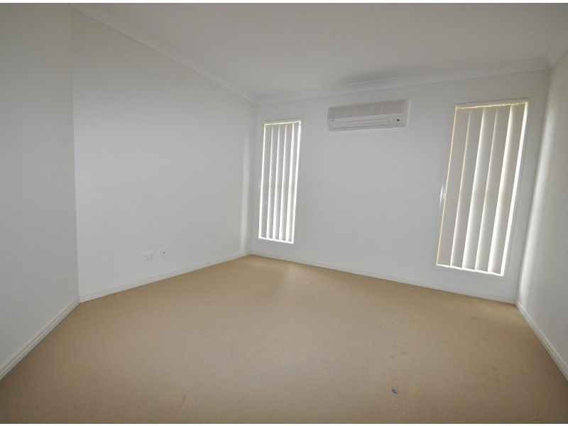 11 Treetop Place, Manly West QLD 4179