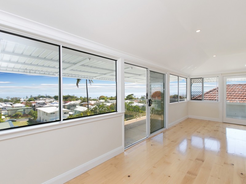 106 Carlton Terrace, Manly QLD 4179