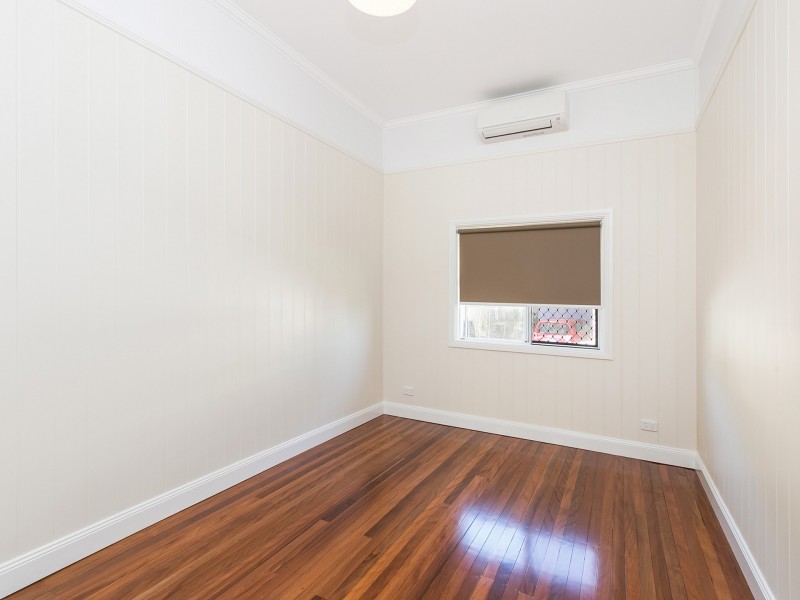 106 Carlton Terrace, Manly QLD 4179