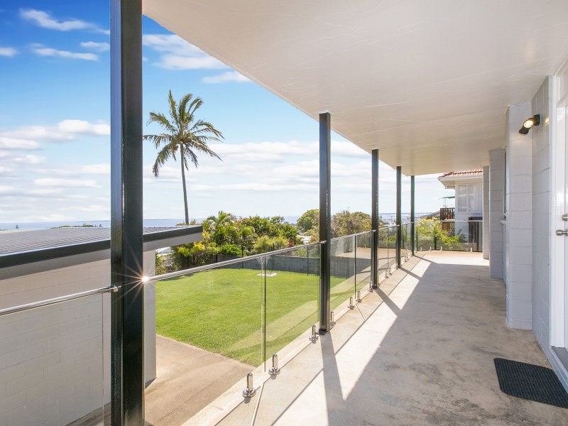 106 Carlton Terrace, Manly QLD 4179