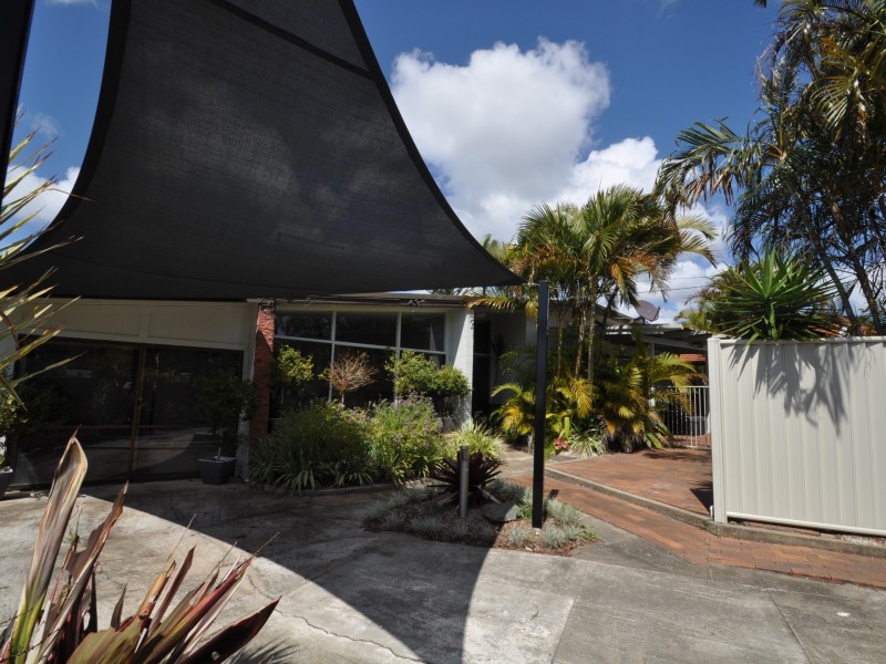 14 Coolcrest Cres, Wynnum QLD 4178