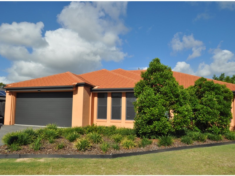 4 Begonia Court, Wynnum West QLD 4178