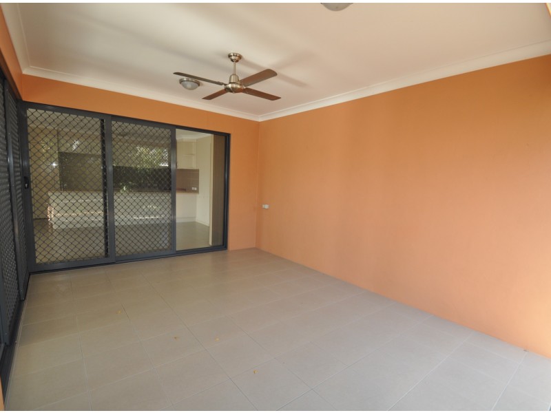 4 Begonia Court, Wynnum West QLD 4178