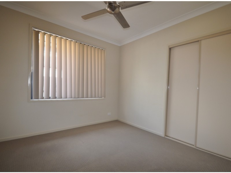 4 Begonia Court, Wynnum West QLD 4178