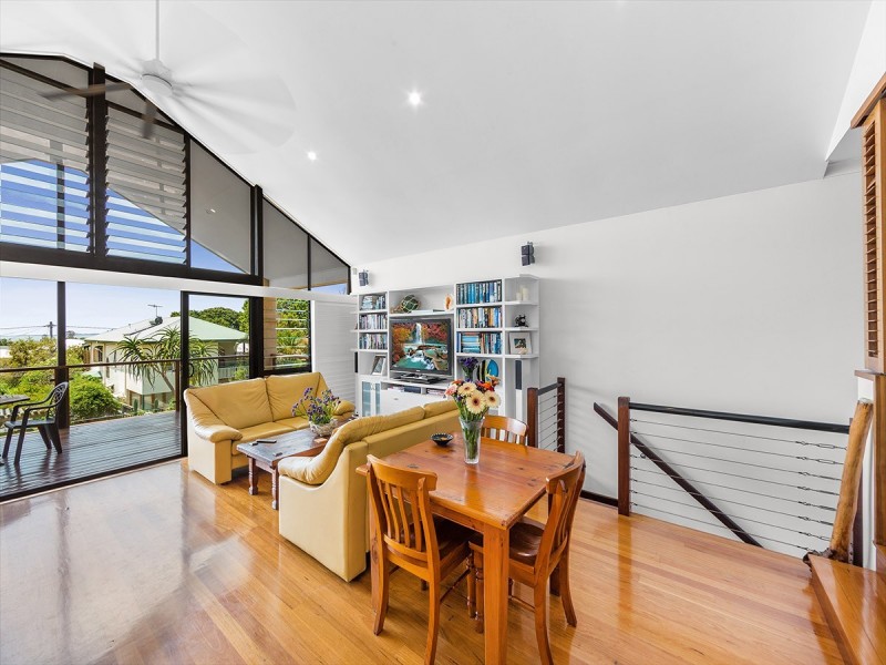 110 Kingsley Terrace, Manly QLD 4179