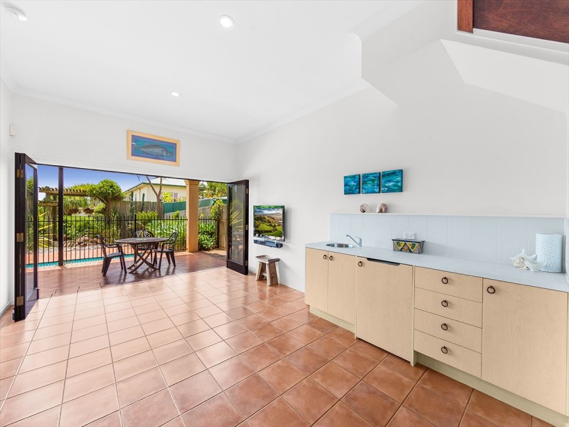 110 Kingsley Terrace, Manly QLD 4179
