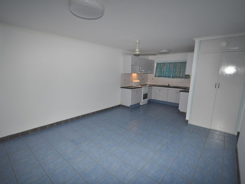 2/28 Edith Street, Wynnum QLD 4178